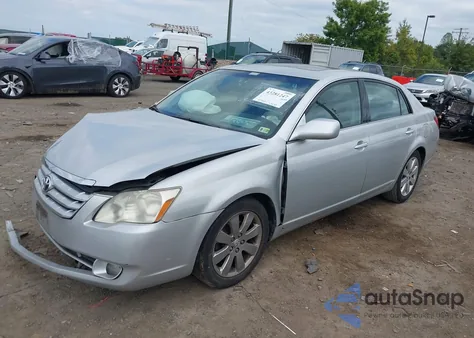 2005 Toyota Avalon Xls z USA, uszkodzony, nr VIN 4T1BK36BX5U050686